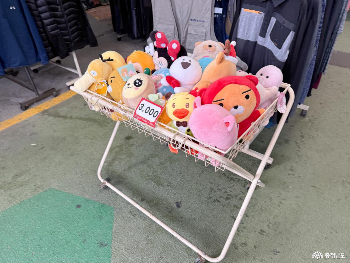 귀여운 인형들이 3,000원에 저렴하게 판매 중이다
