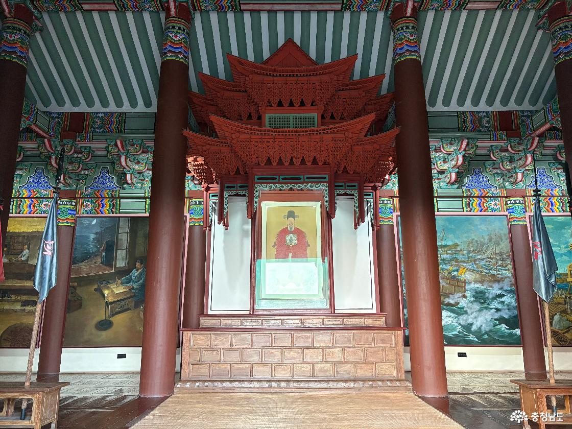 현충사
