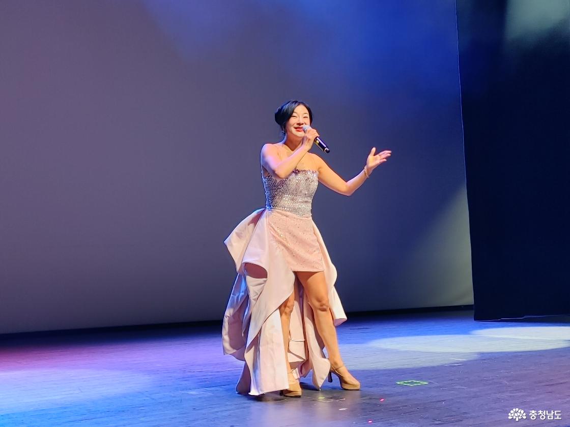 소프라노 정진옥 공연 모습