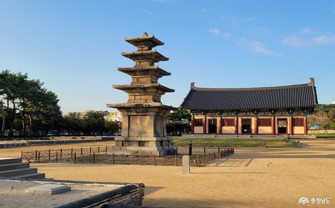 충남의 전통사찰(번외). 일본 고대사찰의 효시, 부여 정림사지(定林寺址)