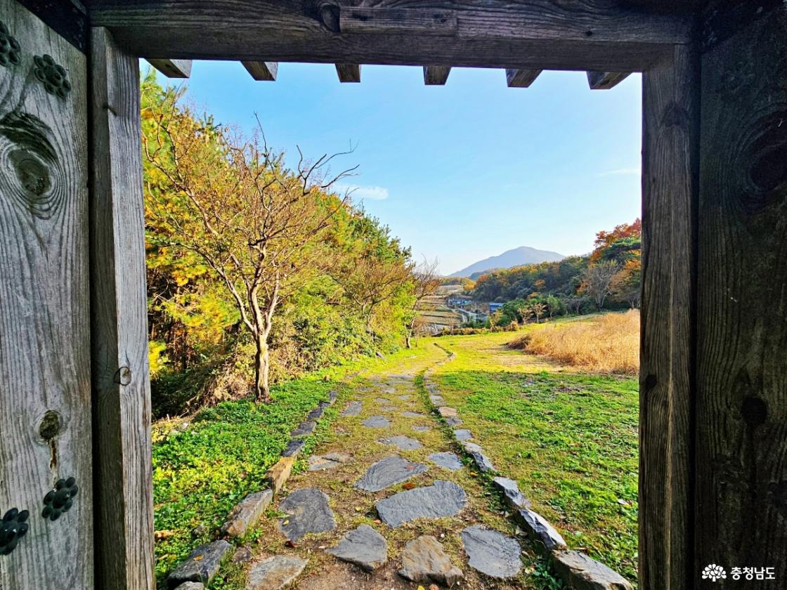 구괴정으로 향하는문