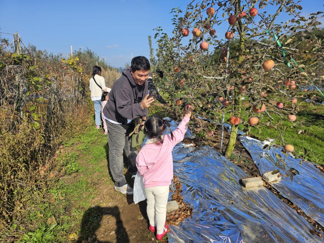 ‘꼬물꼬물 영아 오감 여행’11월 1일, 8일 두 차례 성황리 진행