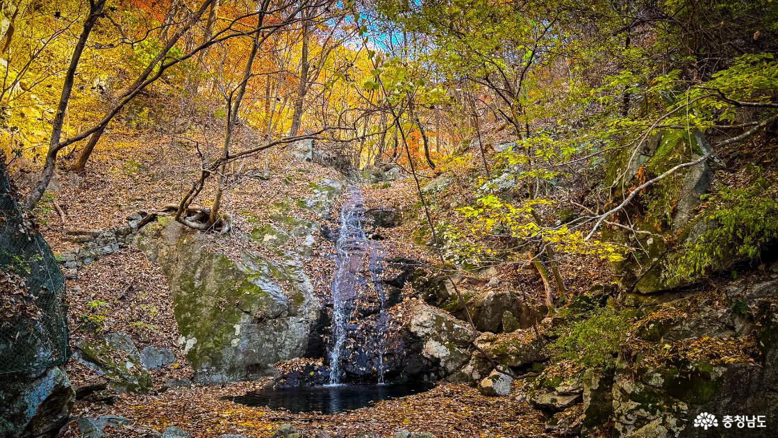 계룡산 용문폭포 