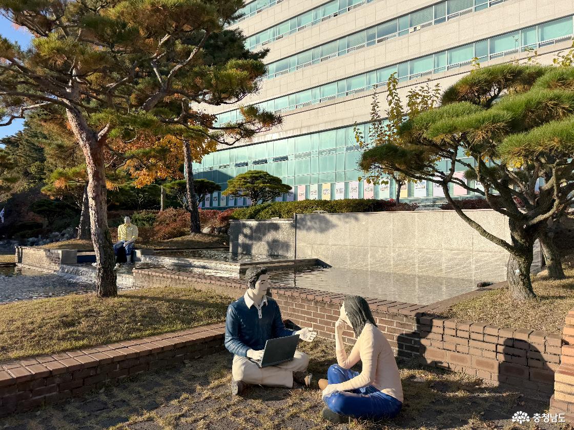 대학생 모형