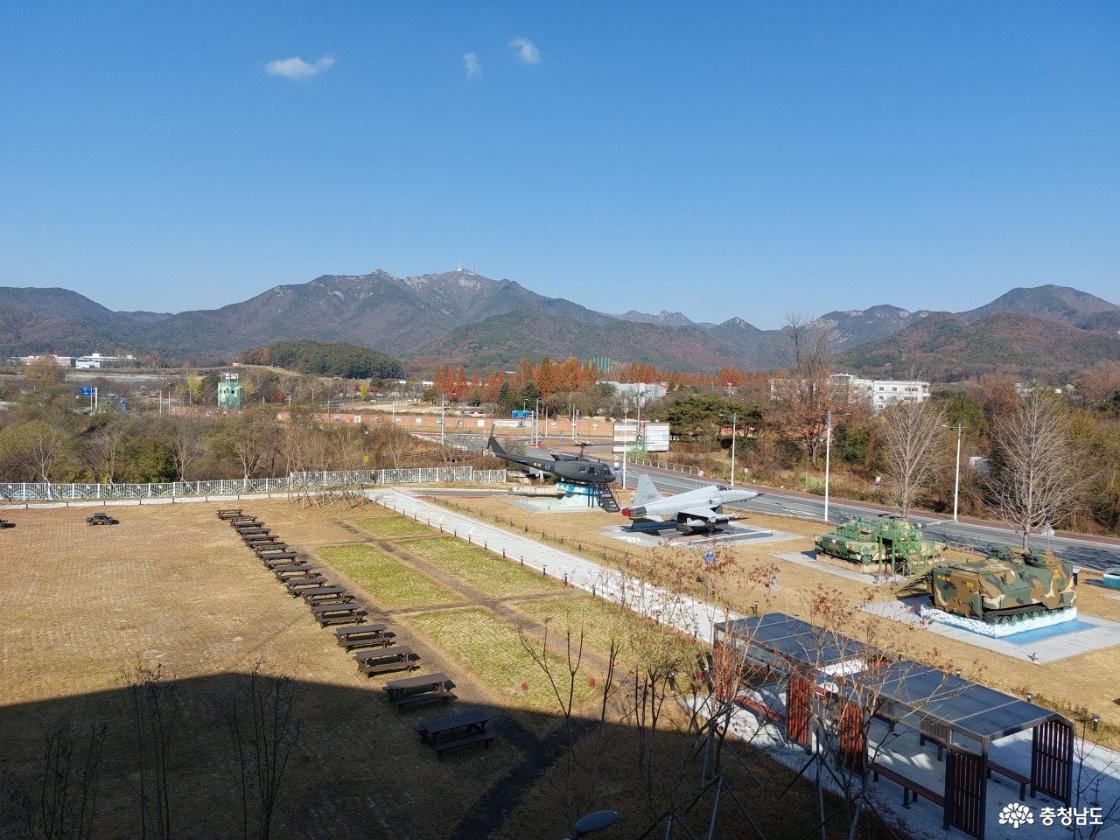 군 장비 전시물
