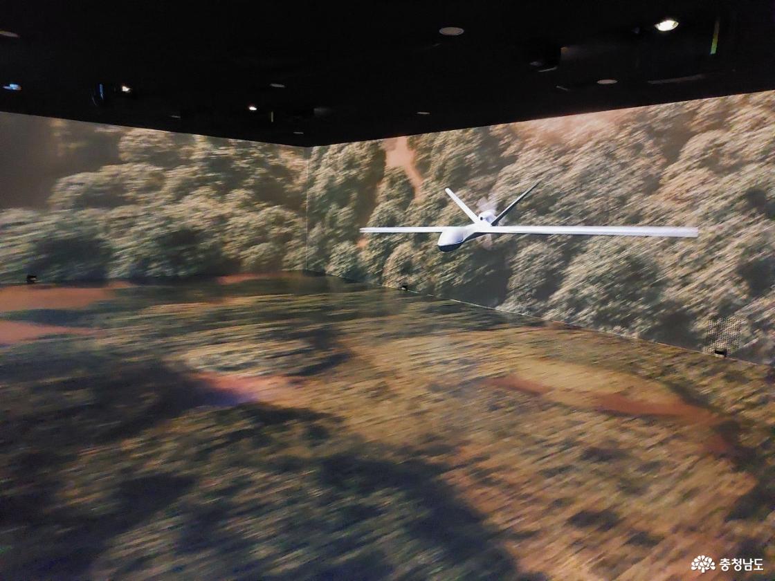 실감형 미래 전투 체험존