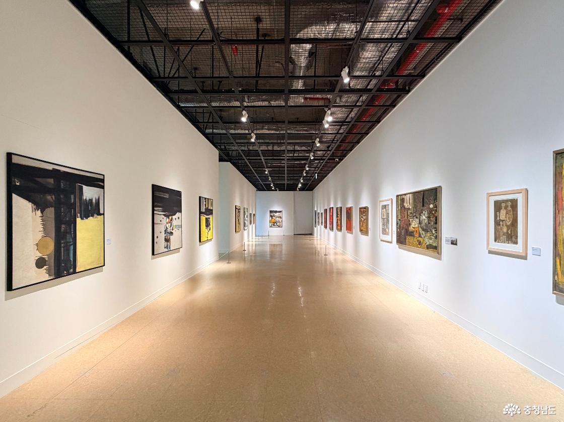 3층 전시실의 내부를 담은 사진