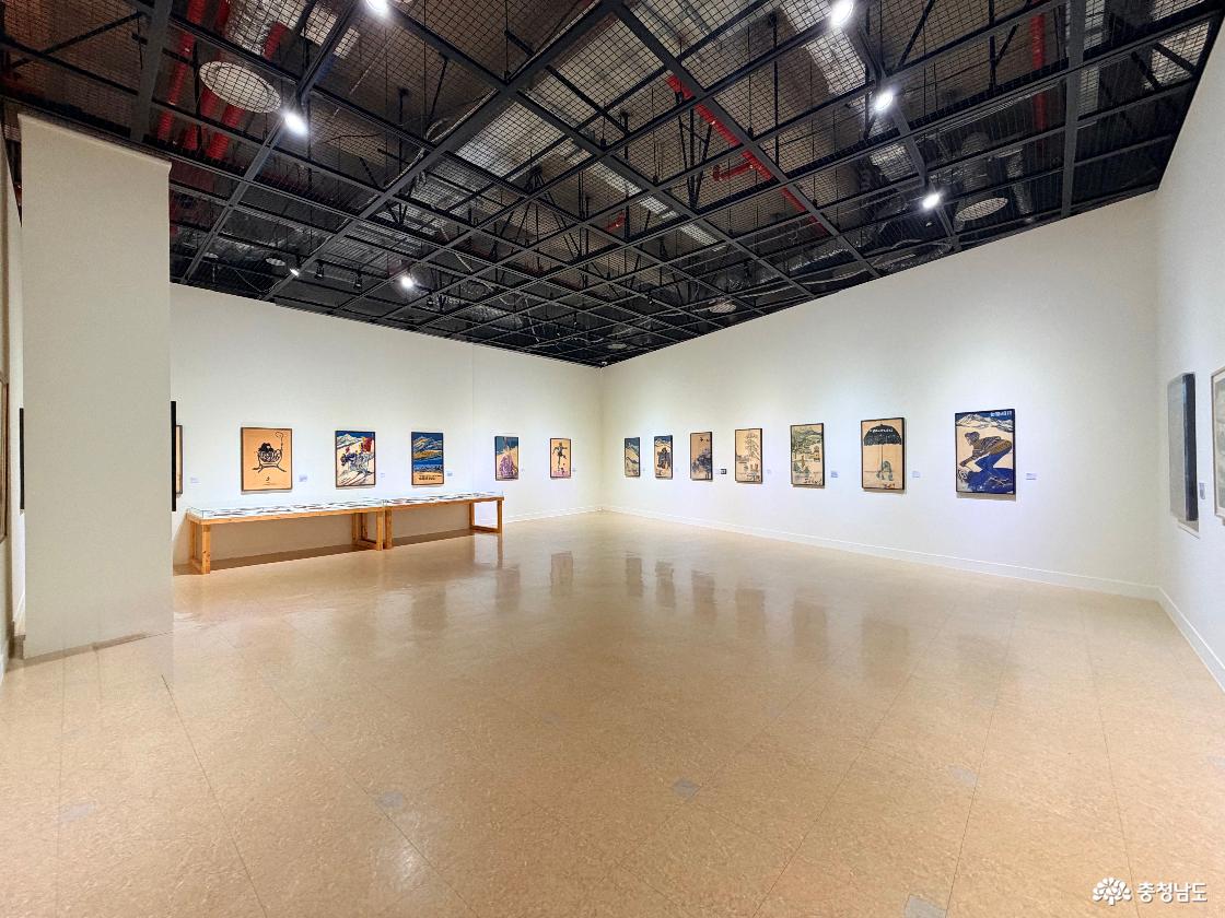 3층 전시실의 내부를 담은 사진