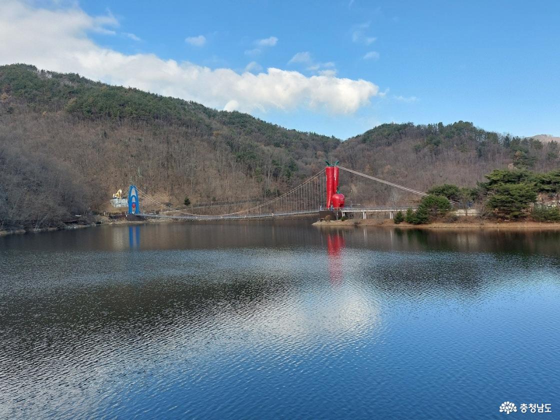 천장호 출렁다리