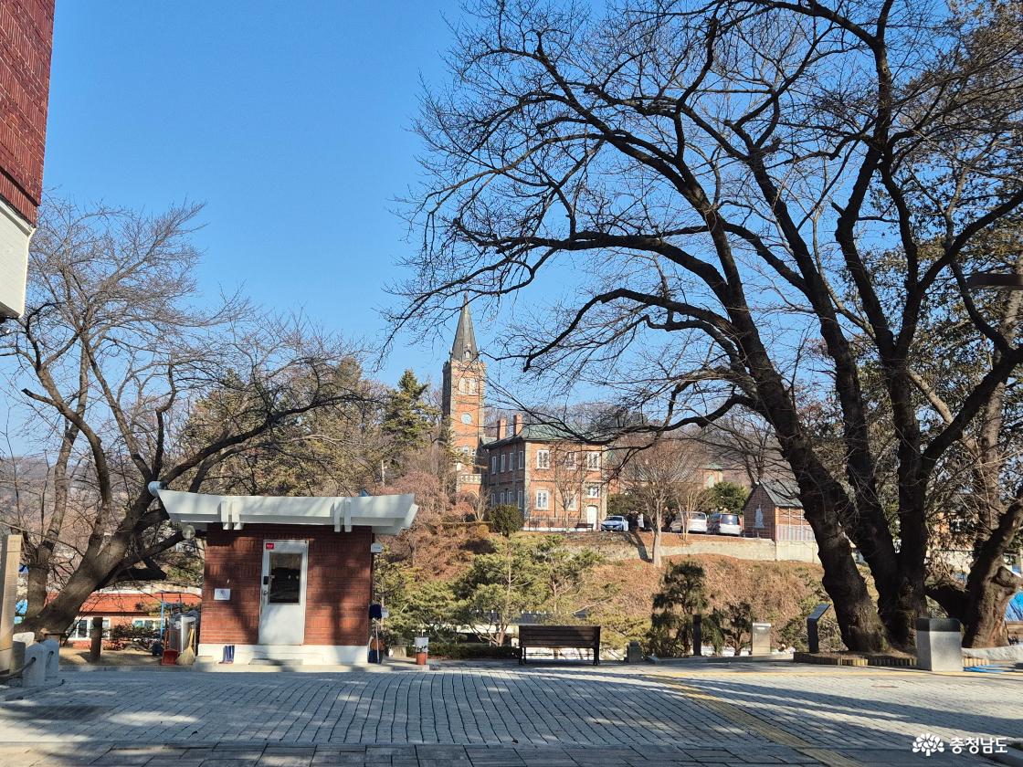 전동성당이보입니다