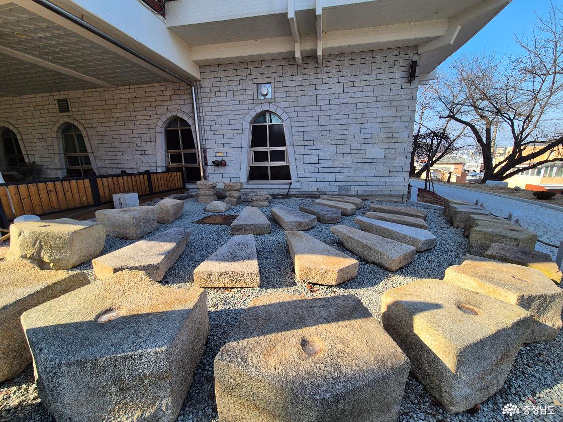 숙종대왕 가봉태실 석물 부재