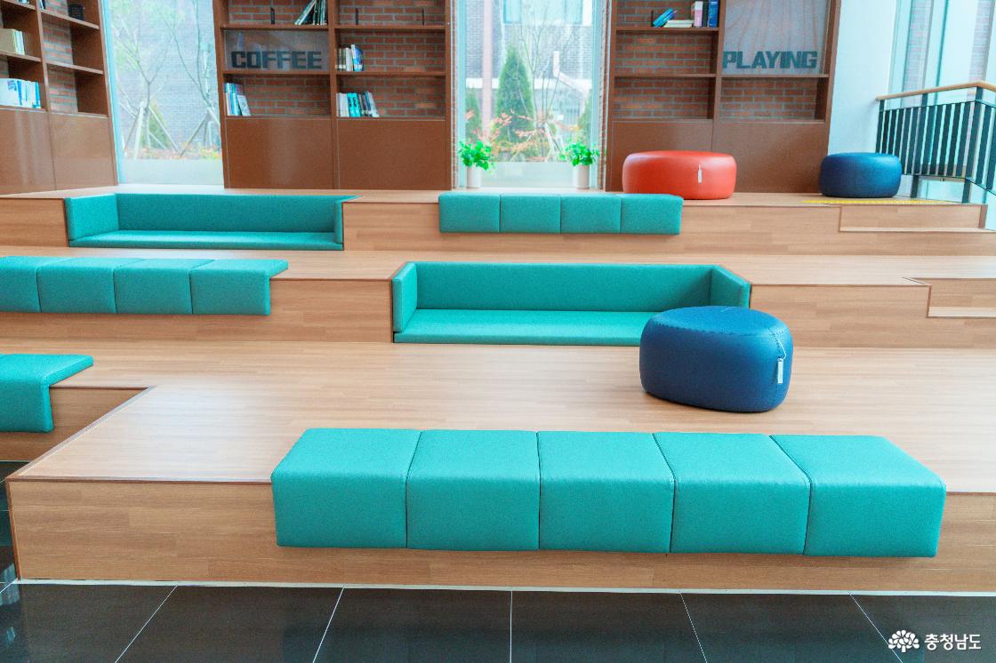 충남도립대학교 실내