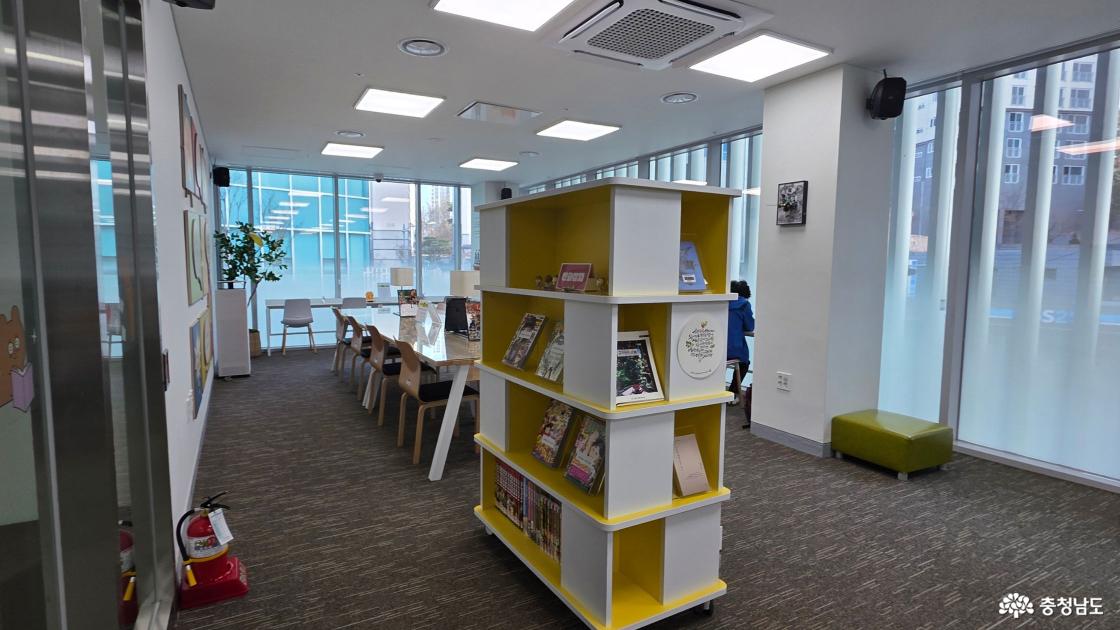 만화작은도서관전경2