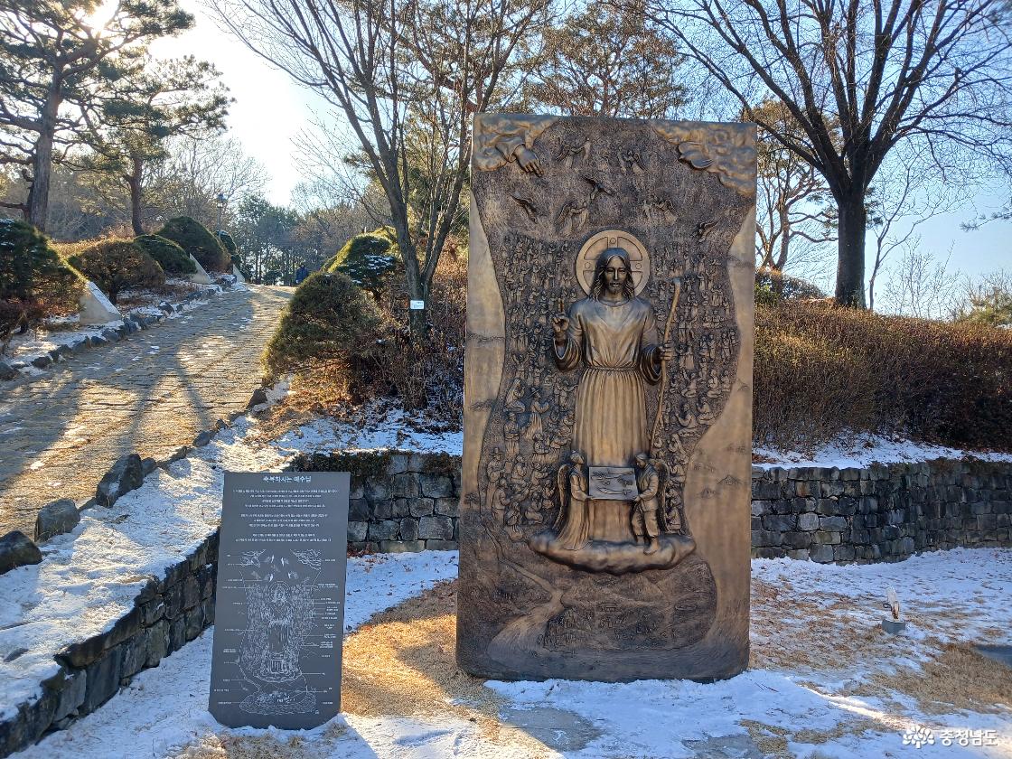 황새바위 성지 작품