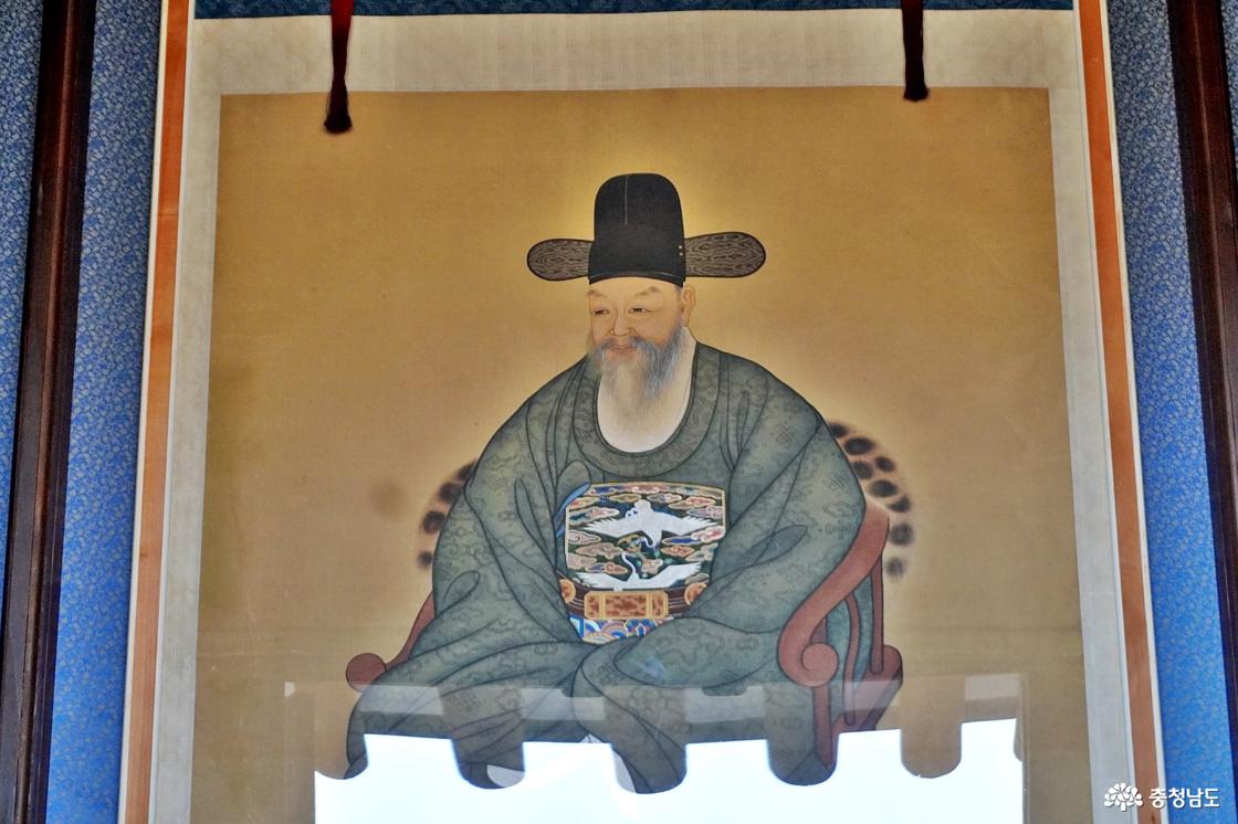 보물로 지정된 추사영정 복사본