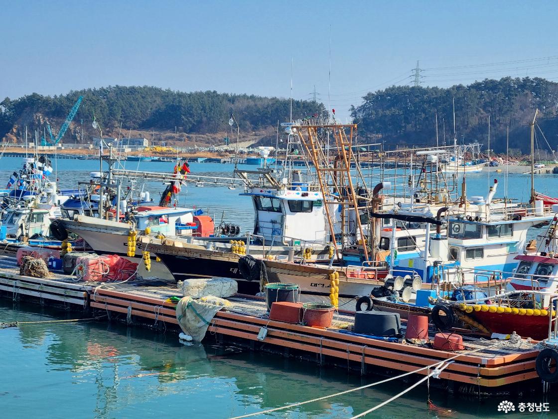 서천 홍원항, 등대 산책로