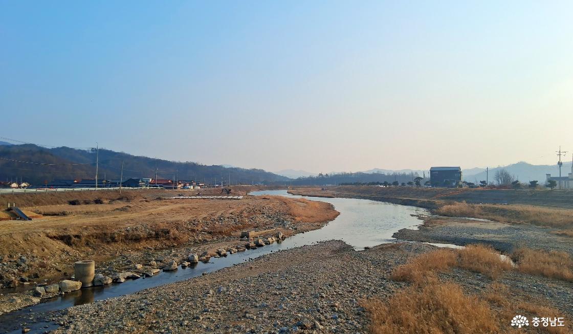 유마교(維麻橋)에서 바라본 유구천 하류