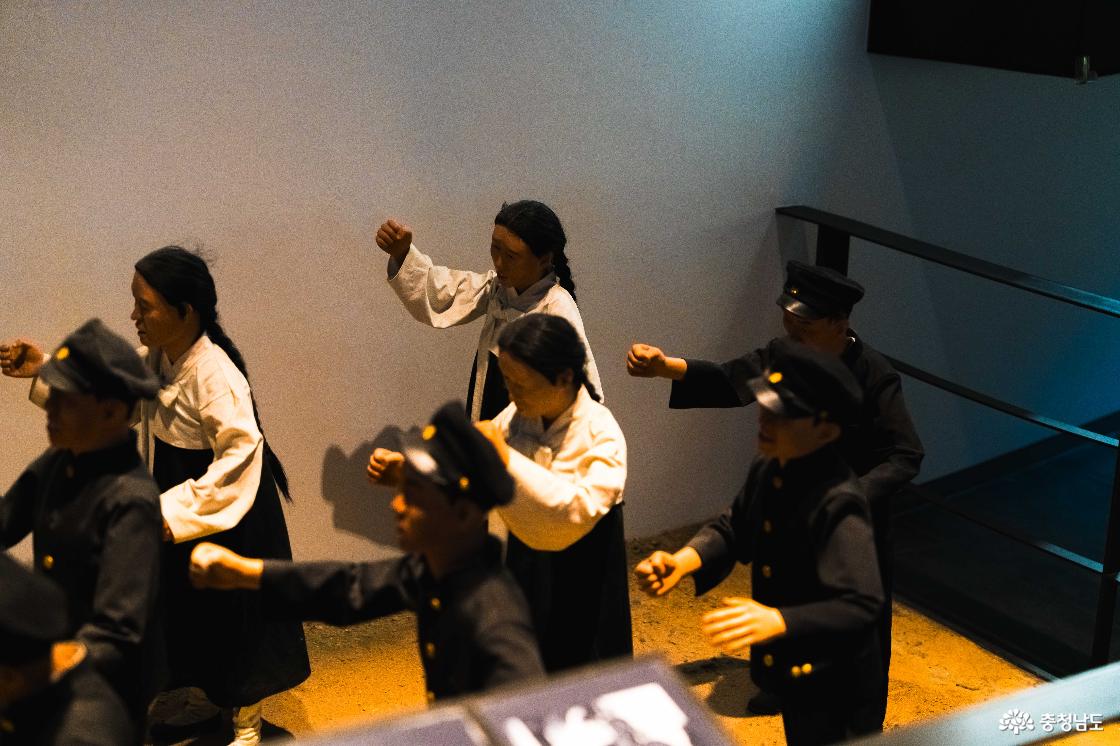 제2관 겨레의 시련