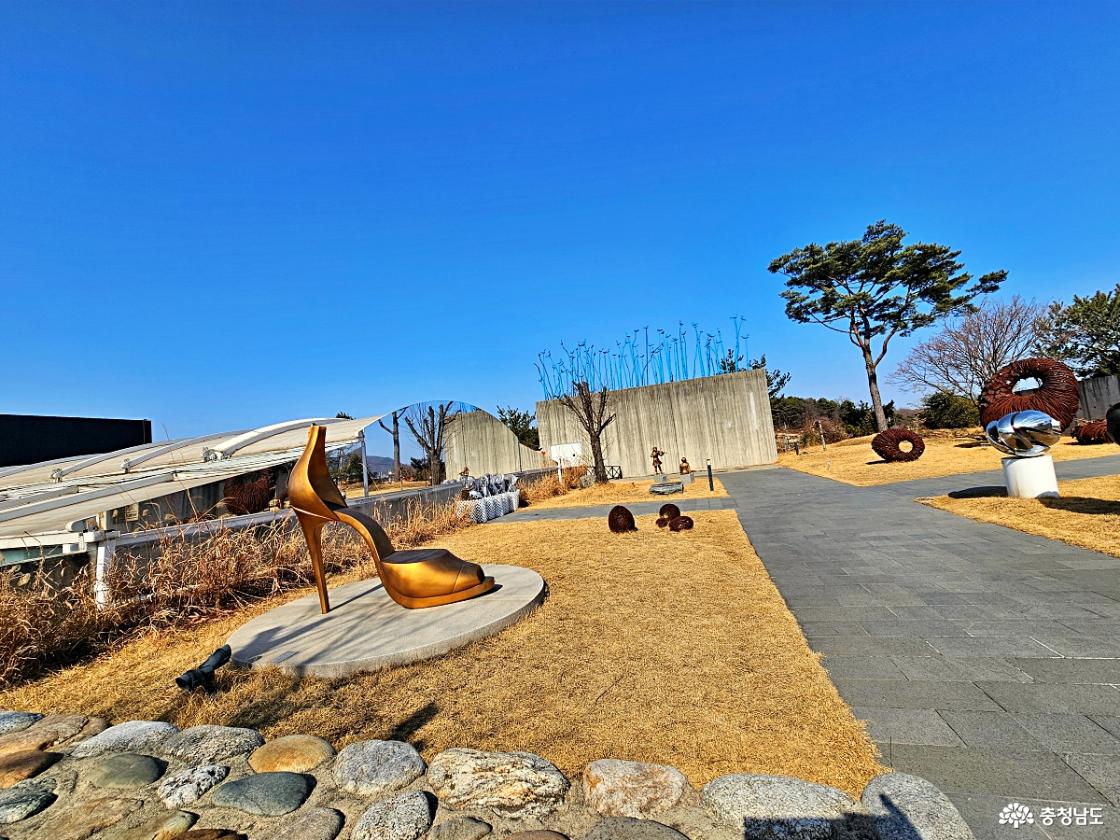 산책로 조형작품