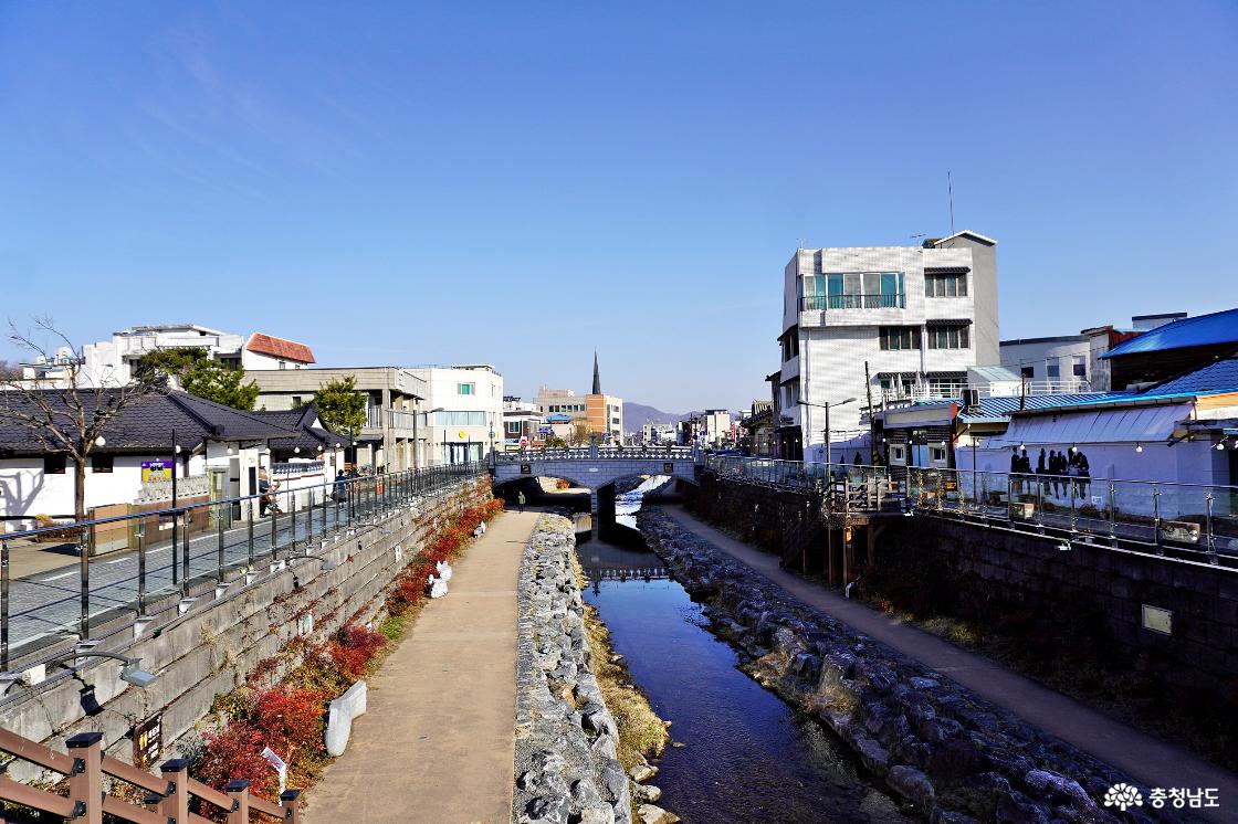 공주 원도심을 관통하는 제민천