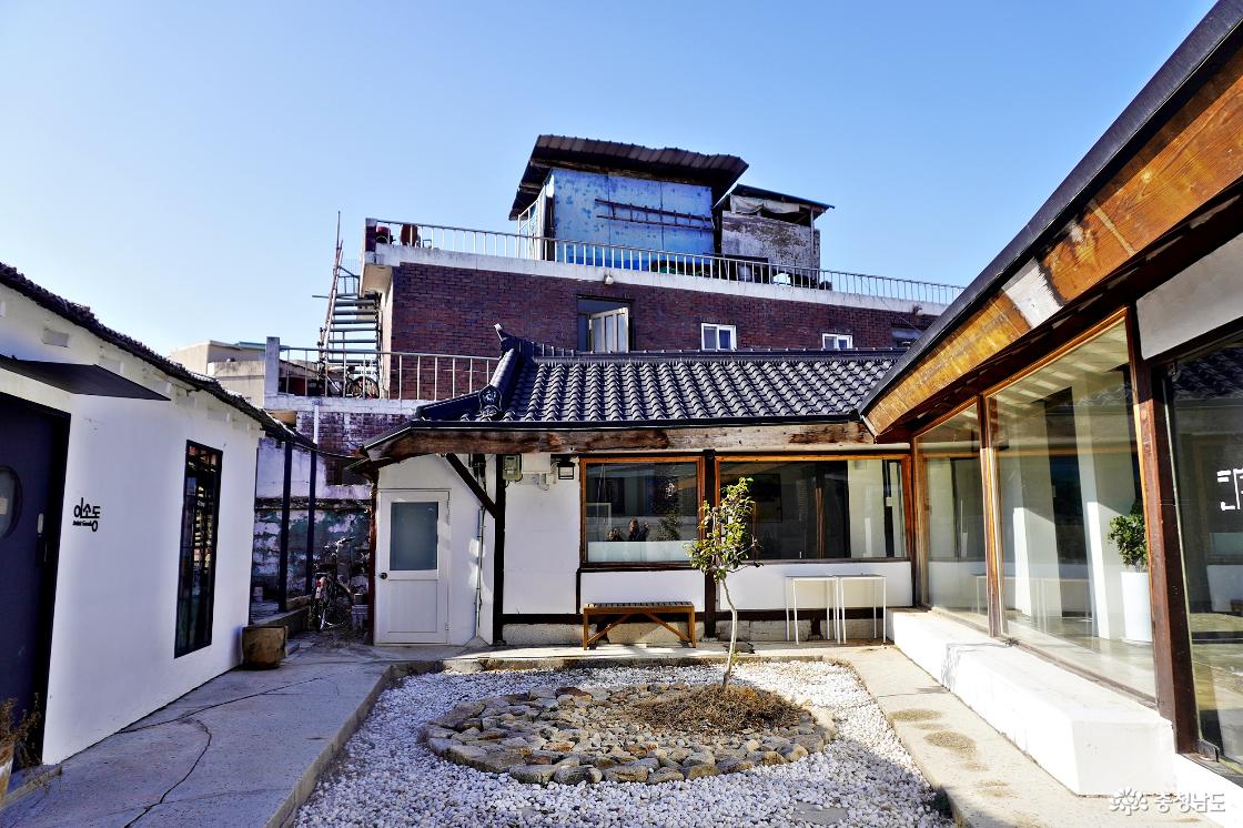  우리의 느린정원전 전시개최되는 마주안 갤러리 