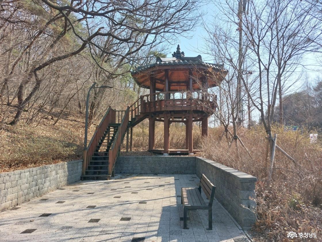 계룡문 주변 편의시설