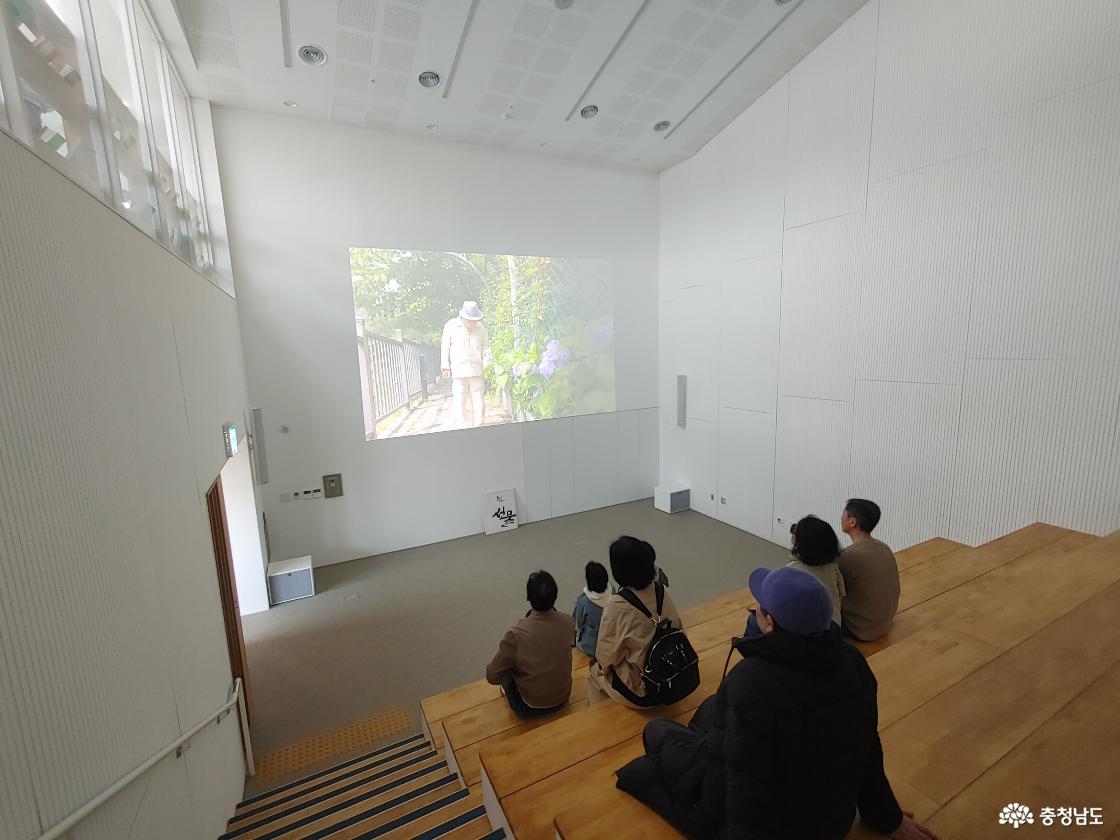 풀꽃라운지 모습