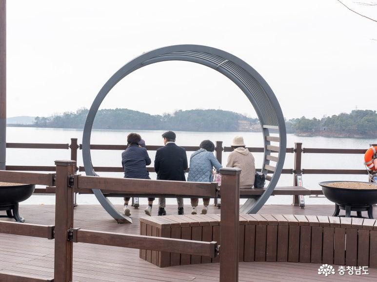 탑정호출렁다리 