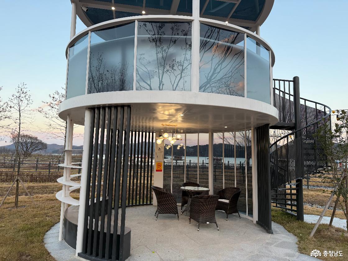 에당호 생태수로 포토존