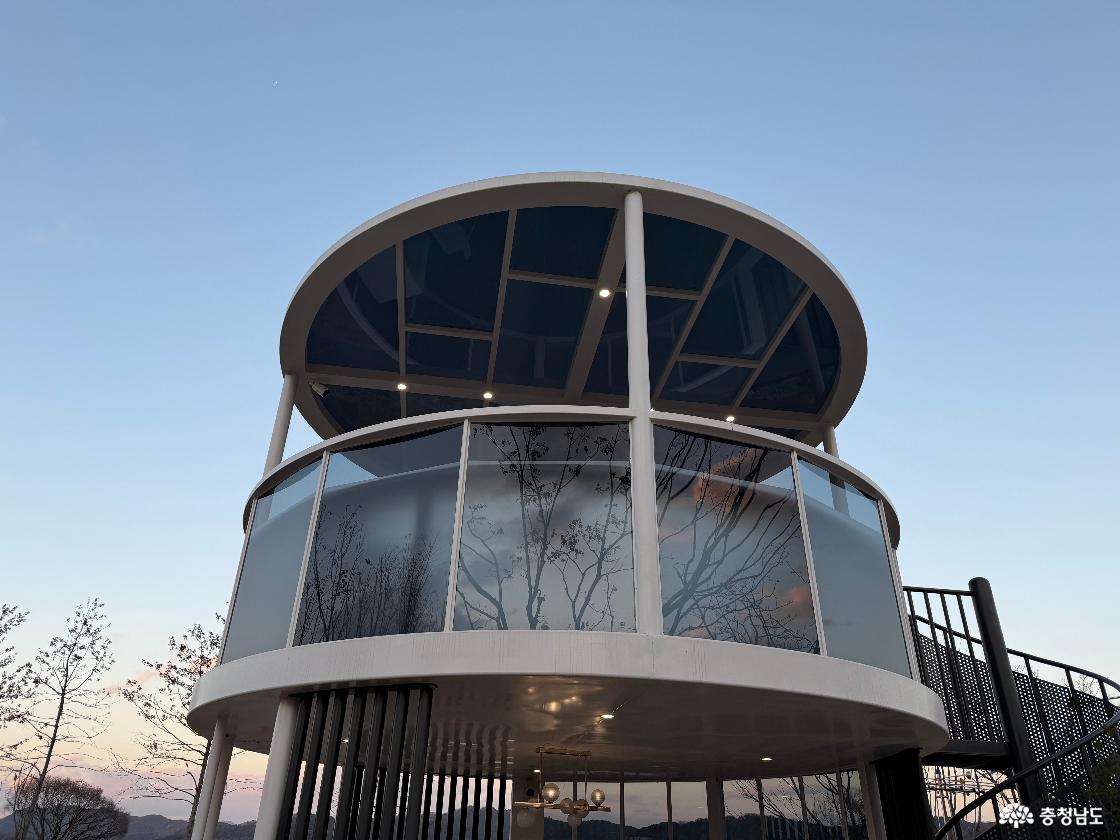 에당호 생태수로 전망대