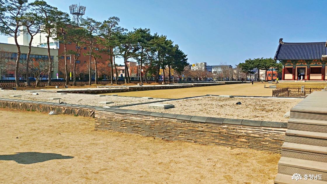 정림사지 중문지 터