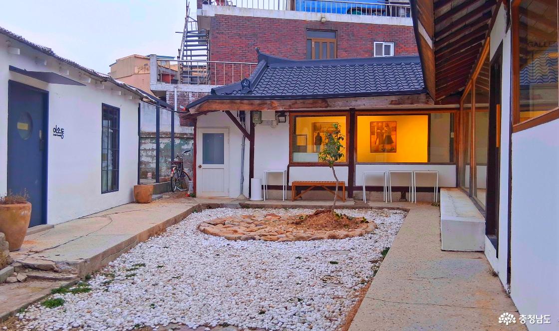 갤러리 마주안의 중정(中庭)