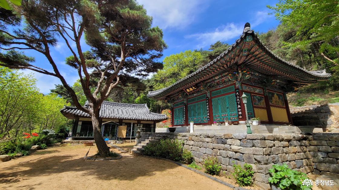 전통사찰 충남 서천군 영수암 전경.