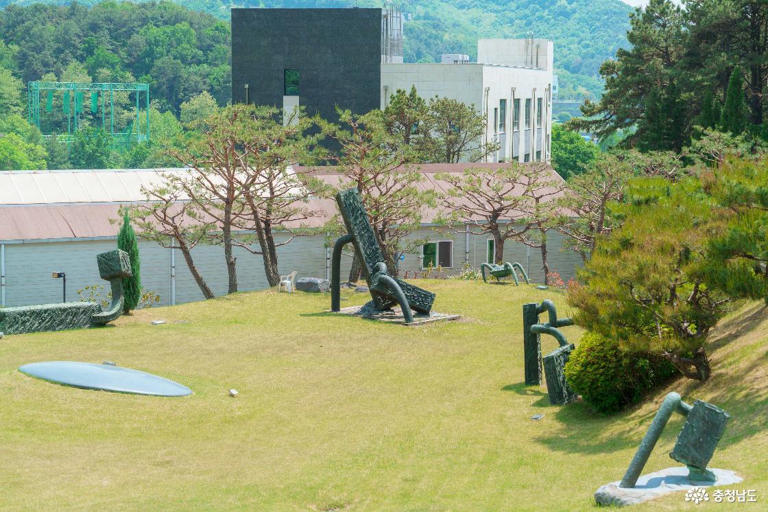리각미술관 전경