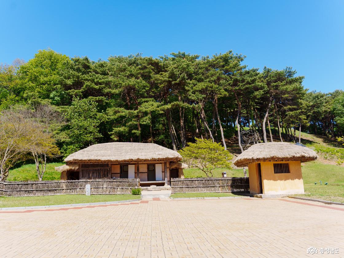 한용운선생생가지