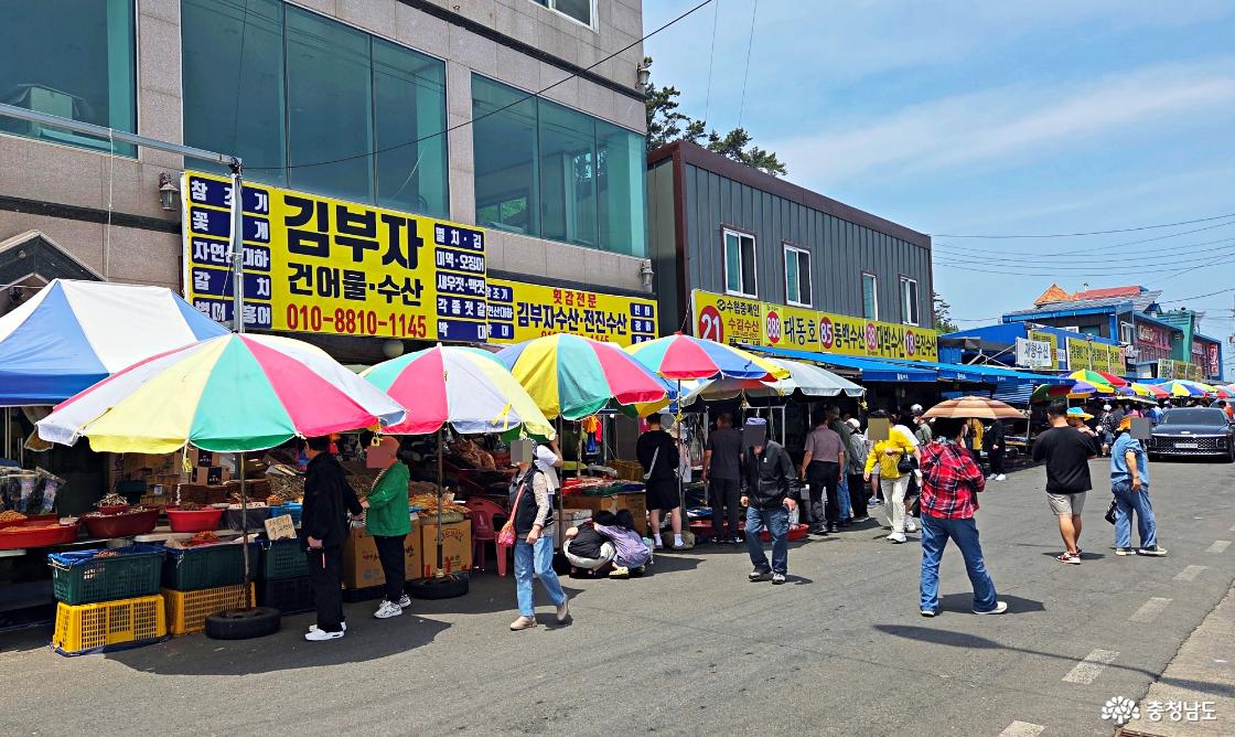 홍원항 해산물 판매점 