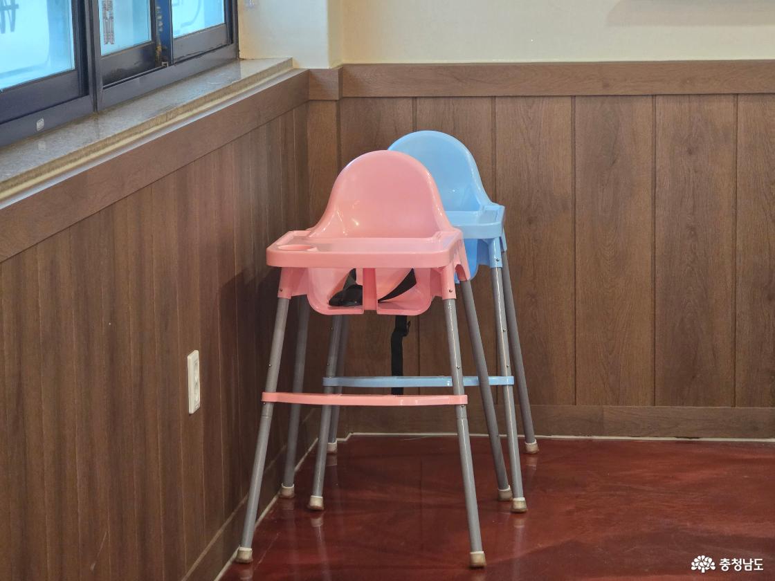 아기들을 위한 전용 의자