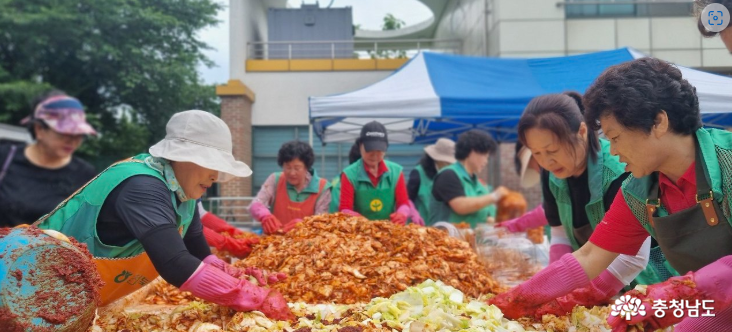 보령  천북면 봄맞이 김치 행사,  관내 28개 마을에 전달