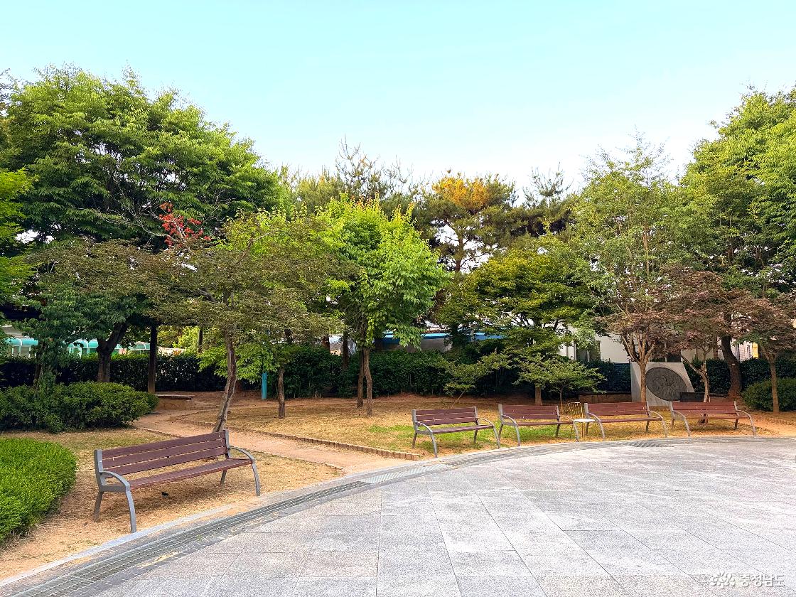 공원 쉼터