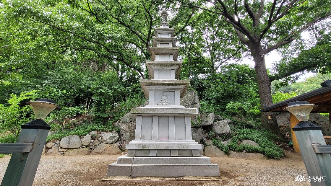 충남 홍성군 전통사찰 구절암 석탑.