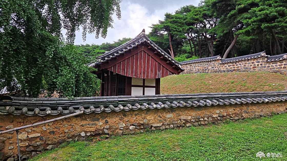 명재고택의 사당