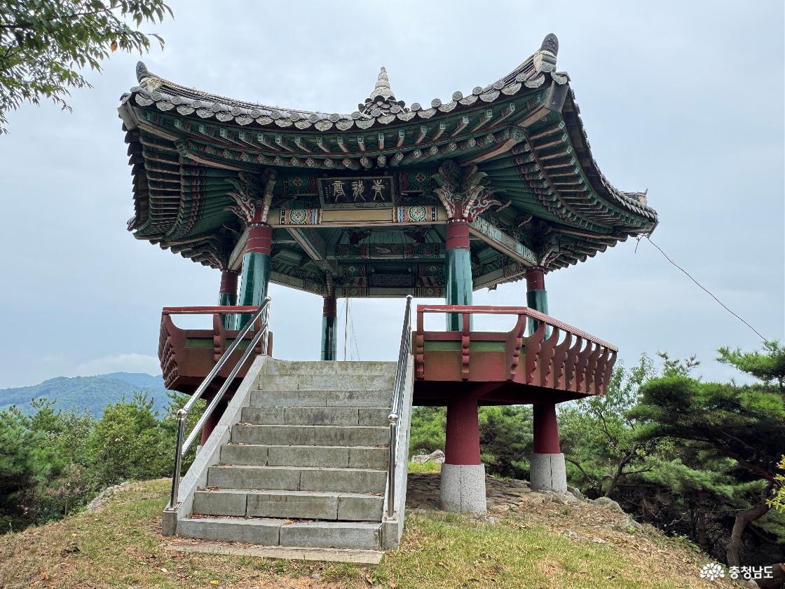청양 가볼만한곳 우산성 청룡정 우산공원 트레킹 후기