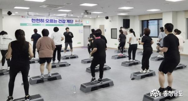 움직이면 건강이 쌓입니다!