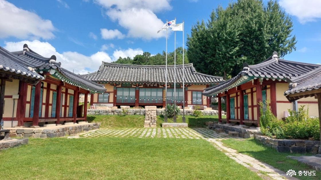 명륜당 전경