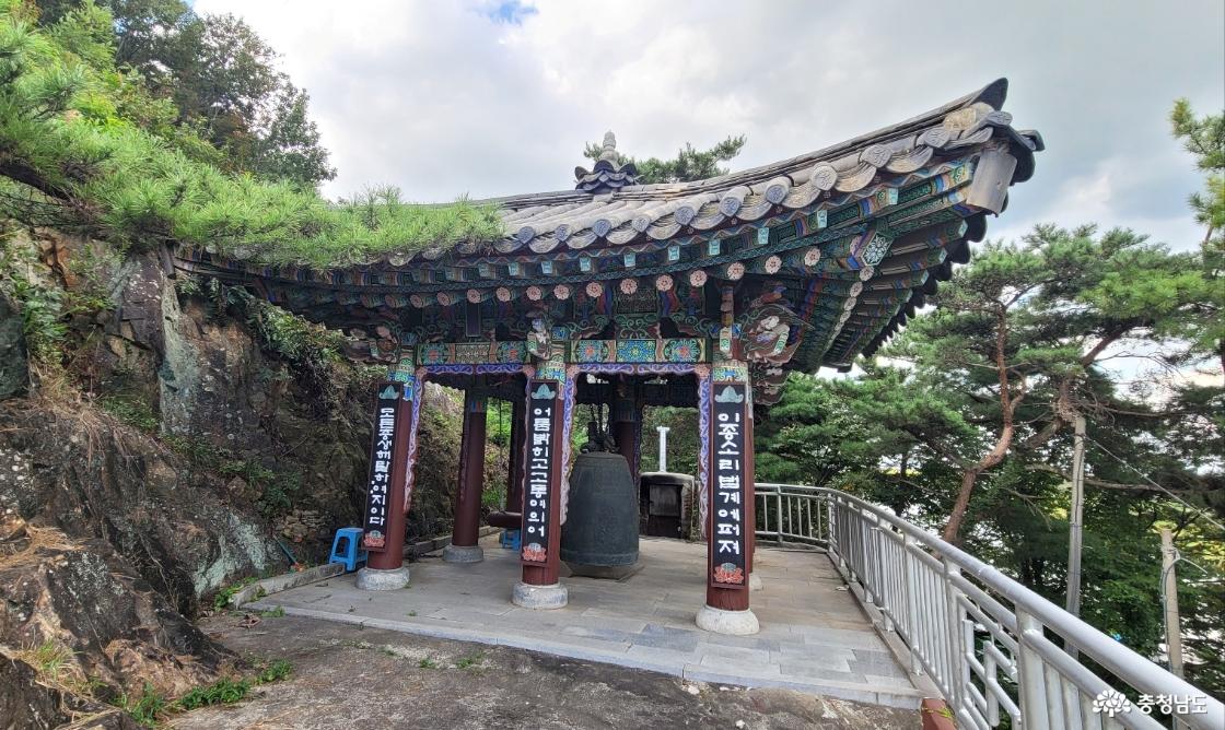 [충남의 전통사찰 59] 해돋이와 석양의 황홀함&hellip;, 당진시 보덕사(普德寺)