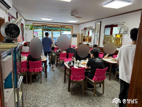 목화반점 내부분위기
