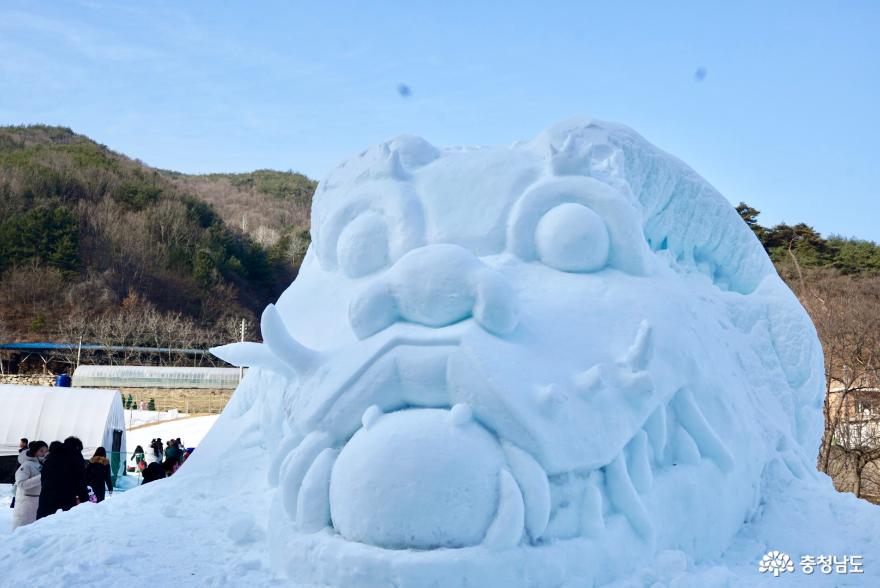 겨울을 만끽할 수 있는 곳, 청양 칠갑산 얼음분수축제